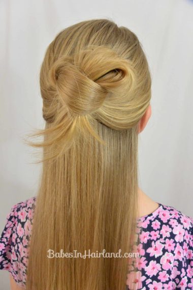 Easy 1 Minute Hairstyle | BabesInHairland.com