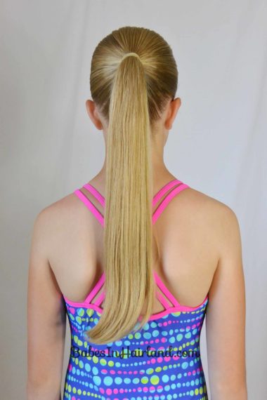 No Fuss Hairstyles for Summer or the Pool from BabesInHairland.com