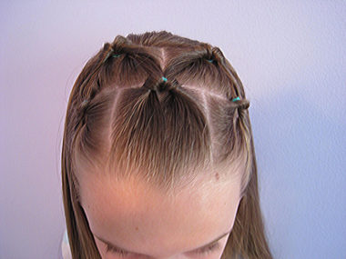 Bang Pull Back | 5 Flipped Ponytails from BabesInHairland.com (13)