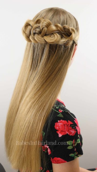 Need a beautiful prom hairstyle or have a special occasion coming up? Try this simple daisy chain knots hairstyle from BabesInHairland.com #hair #hairstyle #knots #daisychain #halfup #updo #prom #homecoming #gorgeous