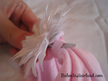 How to Make a Baby Headband (16)