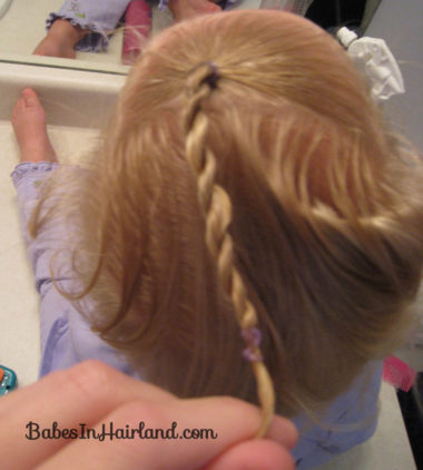 Baby Rope/Twist Braid into Baby Pony (4)