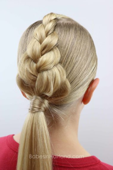 For an easy Christmas hairstyle, try this cute Christmas Tree Braid from BabesInHairland.com | hair | braids | hairstyle | easy hairstyle |