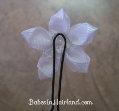 Accessorizing with Hair Pins (6)