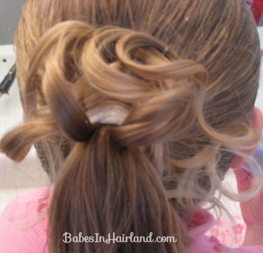 Curls above Ponytail Hairstyle (7)