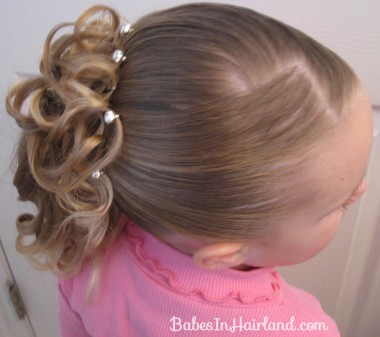 Curls above Ponytail Hairstyle (11)