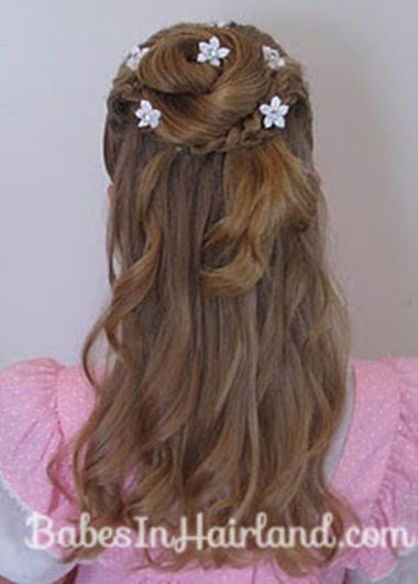Accessorizing with Hair Pins (12)