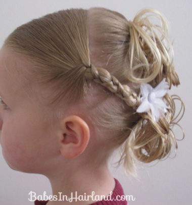 Flower Girl Hairstyle (16)