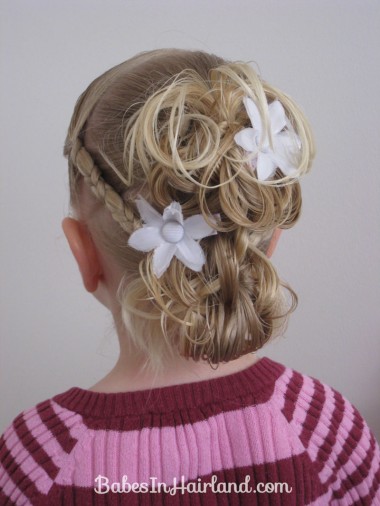 Flower Girl Hairstyle (1)