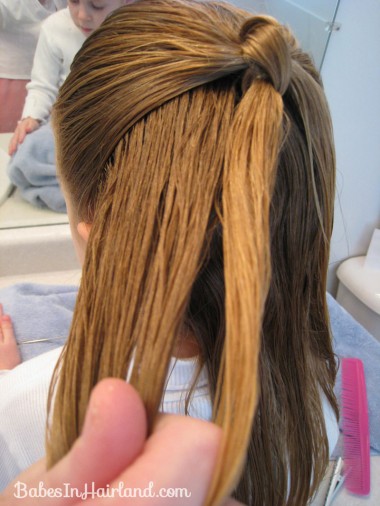 Row of Knots Hairstyle (4)