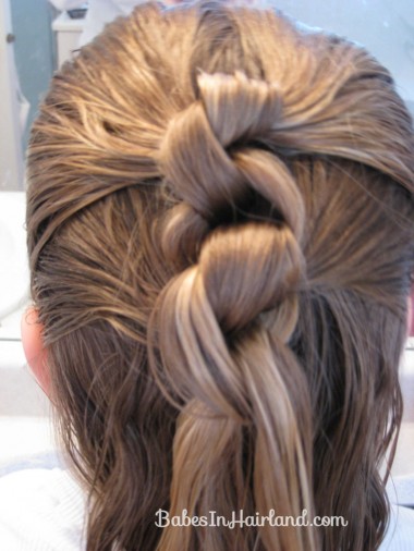 Row of Knots Hairstyle (5)