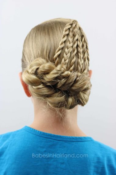 Stay cool this summer with a twists & braids updo hairstyle from BabesInHairland.com | hair | hairstyle | beauty