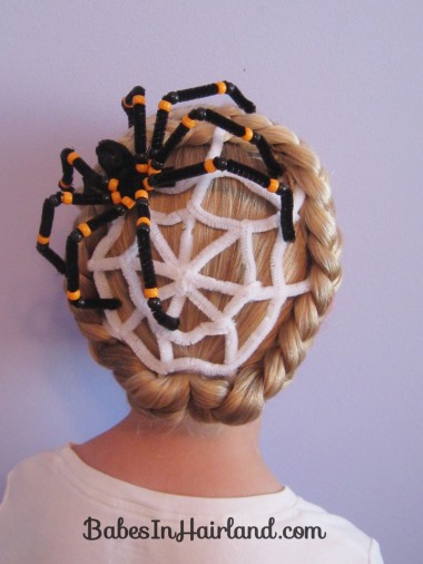 Spiderweb Hairstyle | Halloween Hairstyles (7)