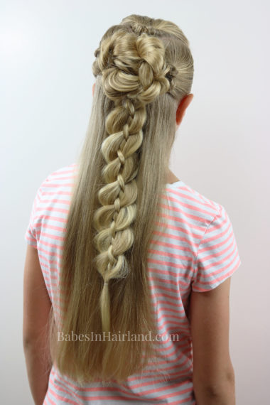 Just in time for back-to-school, try this easy braid & knot half-up combo hairstyle from BabesInHairland.com