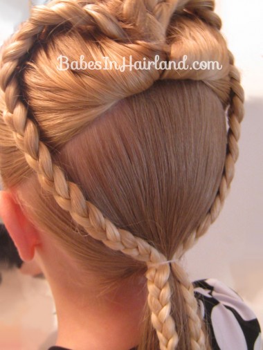 2 Braided Hearts | Valentines' Hairstyle (6)