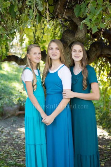The beautiful girls from BabesInHairland.com #sisters #family #Christmascard #beauty