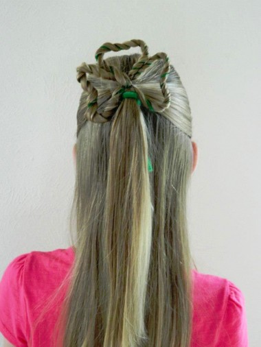 St. Patrick's Day Hairstyle | Clover Hair