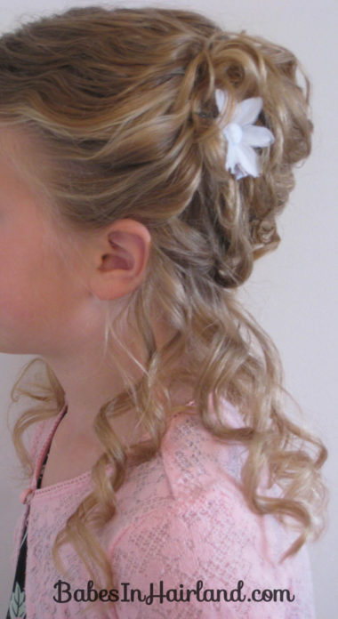 Alice in Wonderland Hairstyle #3 (20)