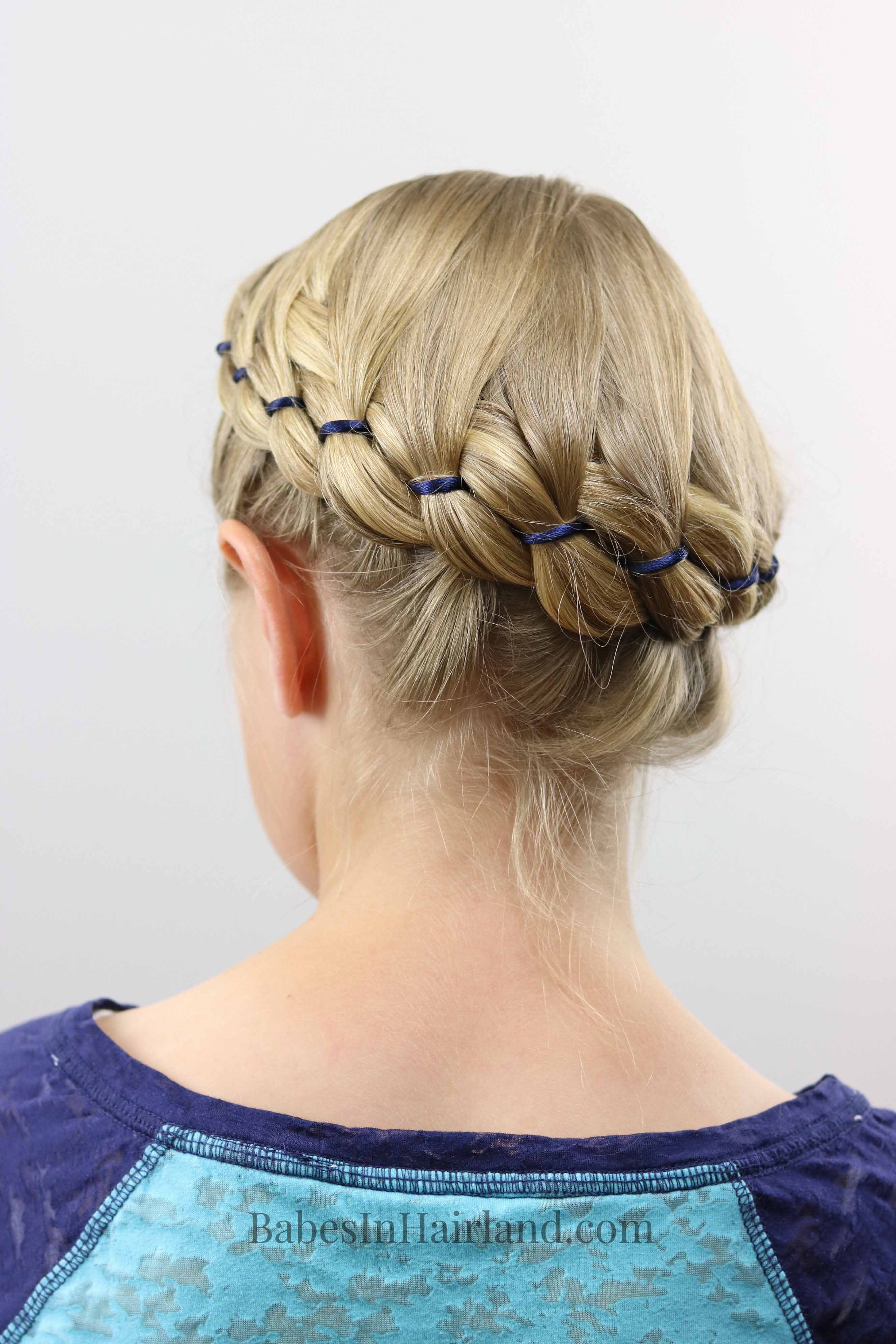 Add some color to a 4 strand braid by adding ribbon. This gorgeous 4 Strand Ribbon Braid Crown ...
