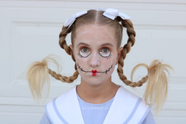 Creepy Doll - Broken Doll Costume for Halloween from BabesInHairland.com #halloween #costume #braids #halloweenmakeup #hair