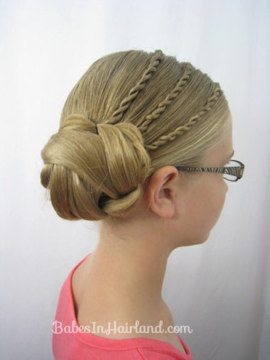 Triple Twists & a Bun Hairstyle from BabesInHairland.com