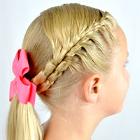 French Figure 8 Braid from BabesInHairland.com
